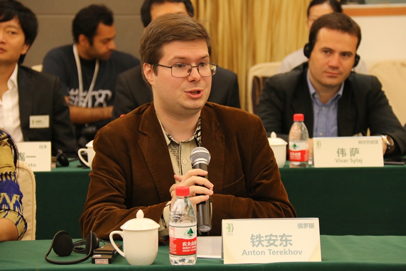 学员铁安东讲话.JPG